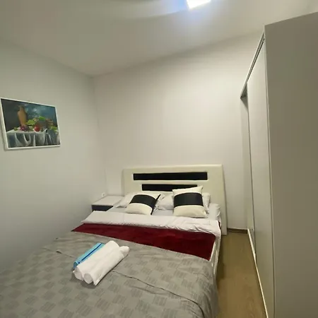 Milicevic בית הארחה ליובוסקי